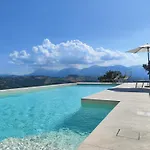 Graziesole Mattone Apartment